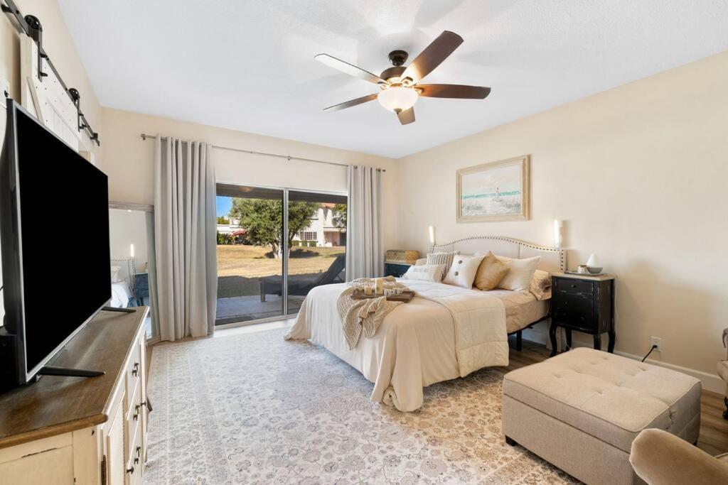Sweet W/ Amenities Apartment Palm Desert