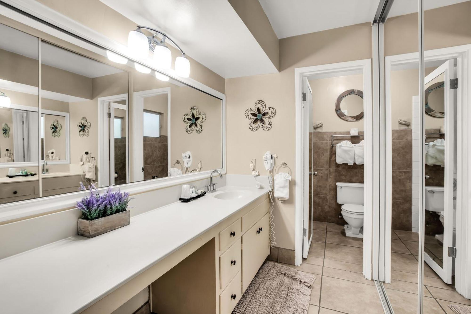 The At Deep Canyon Hotel Palm Desert