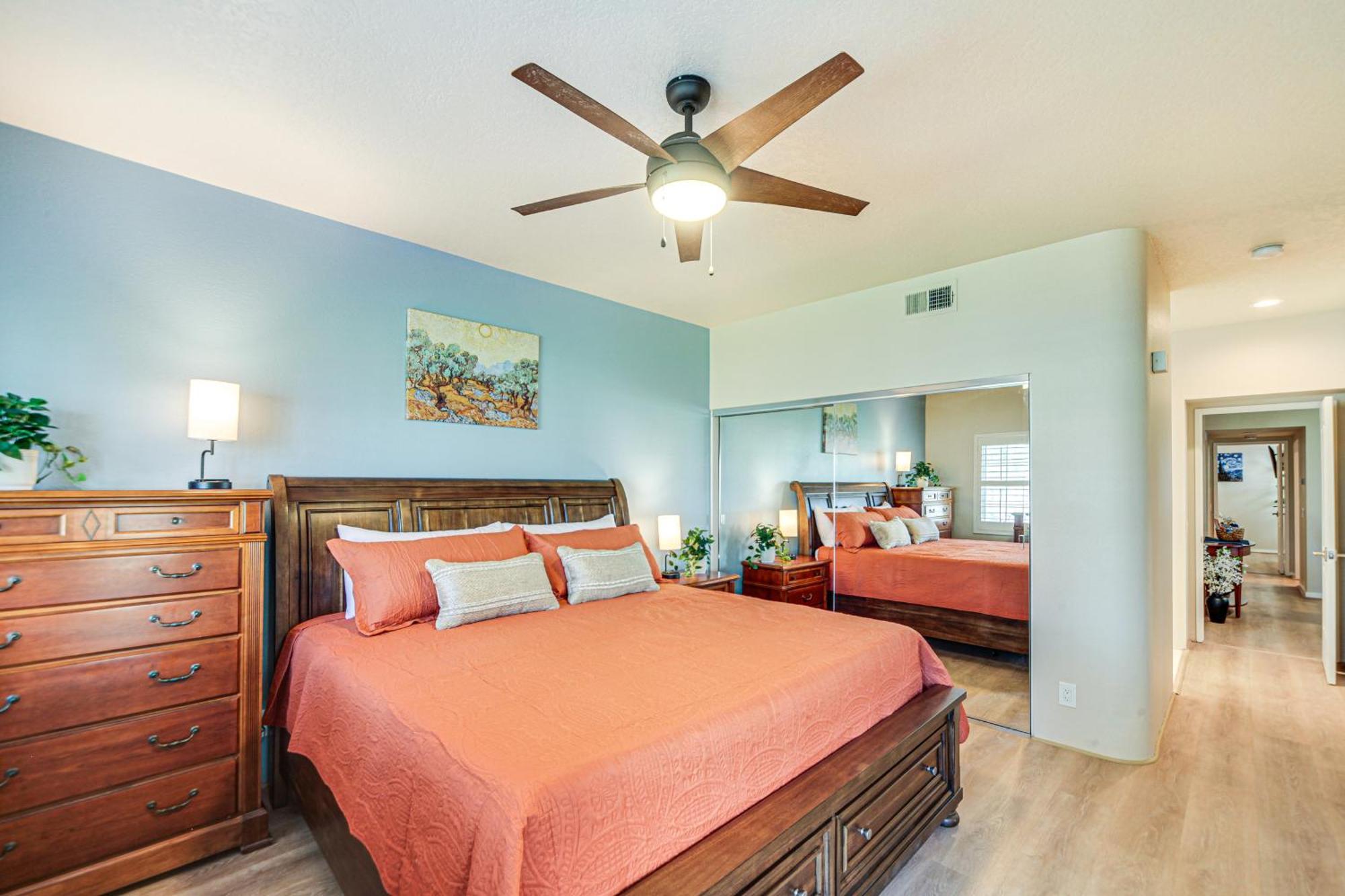 With Patio And Community Perks! * Palm Desert