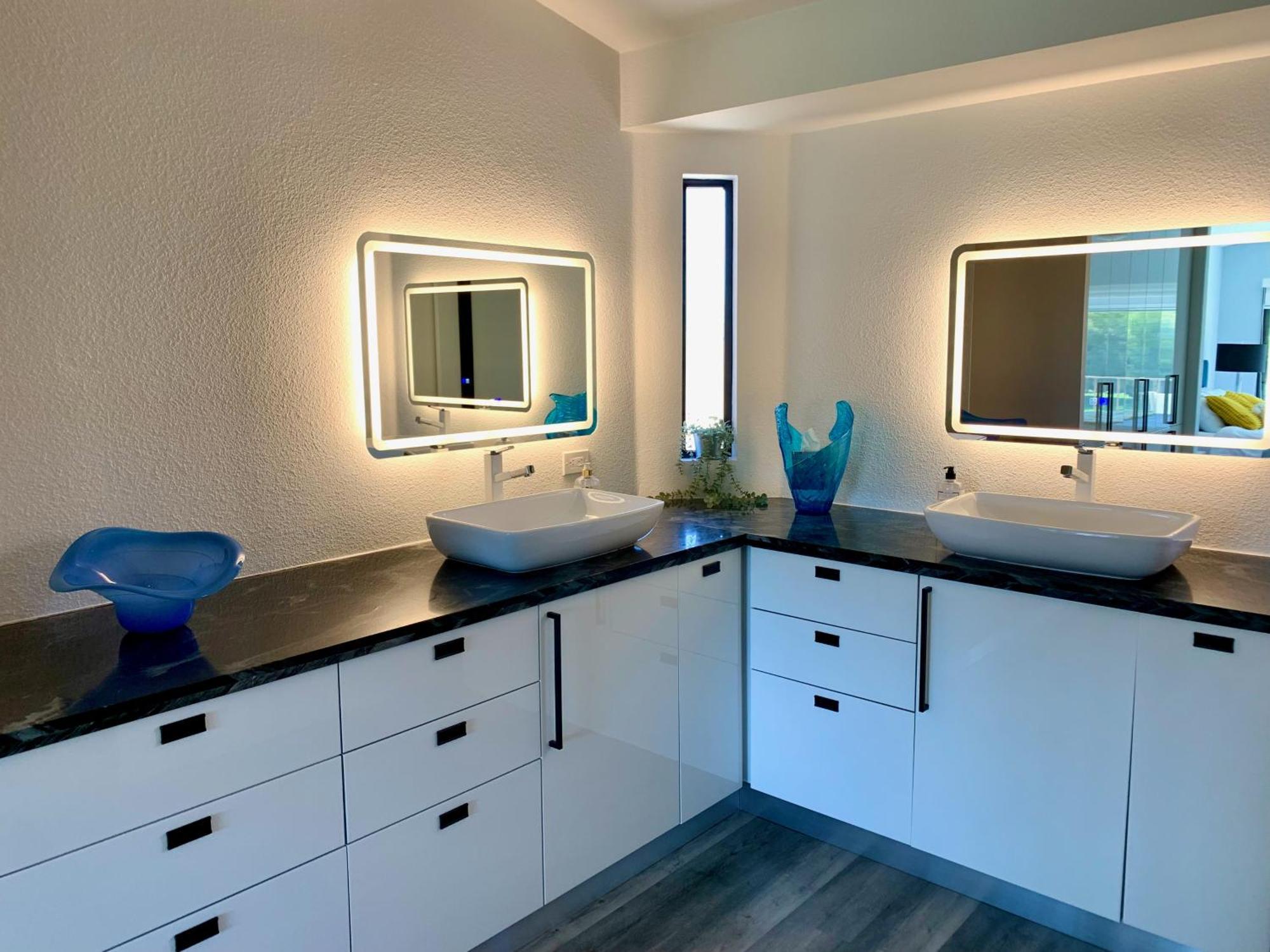 The View! Palm Desert Country Club Villa Apartment Palm Desert