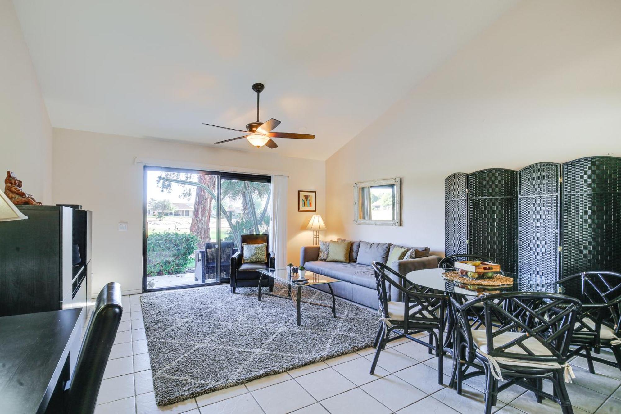 With Patio And Golf Course Views! * Palm Desert