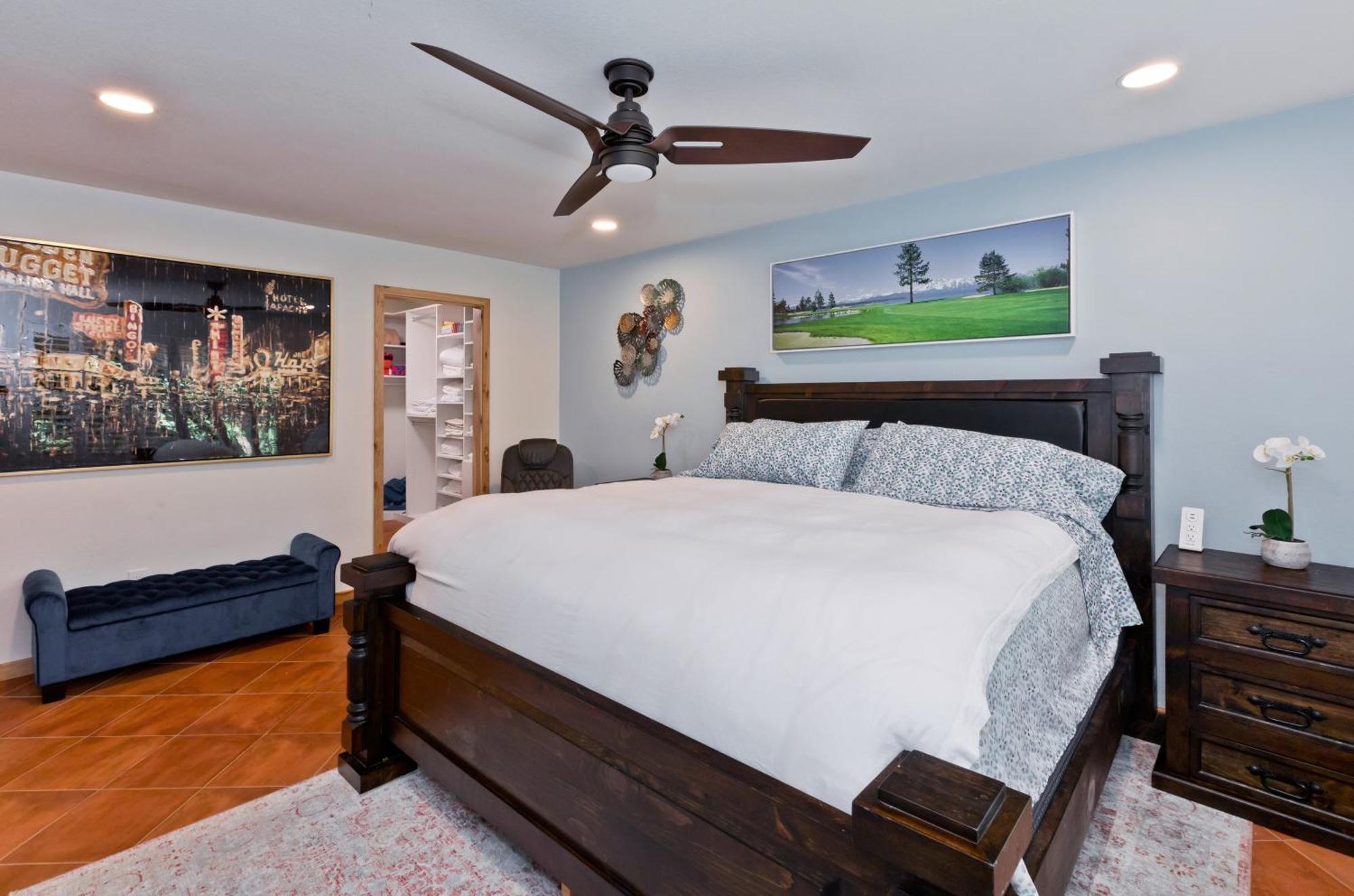 Holiday home Spectacular With Private Golf Privileges Includes Golf Cart On Monterey Country Club !! Palm Desert