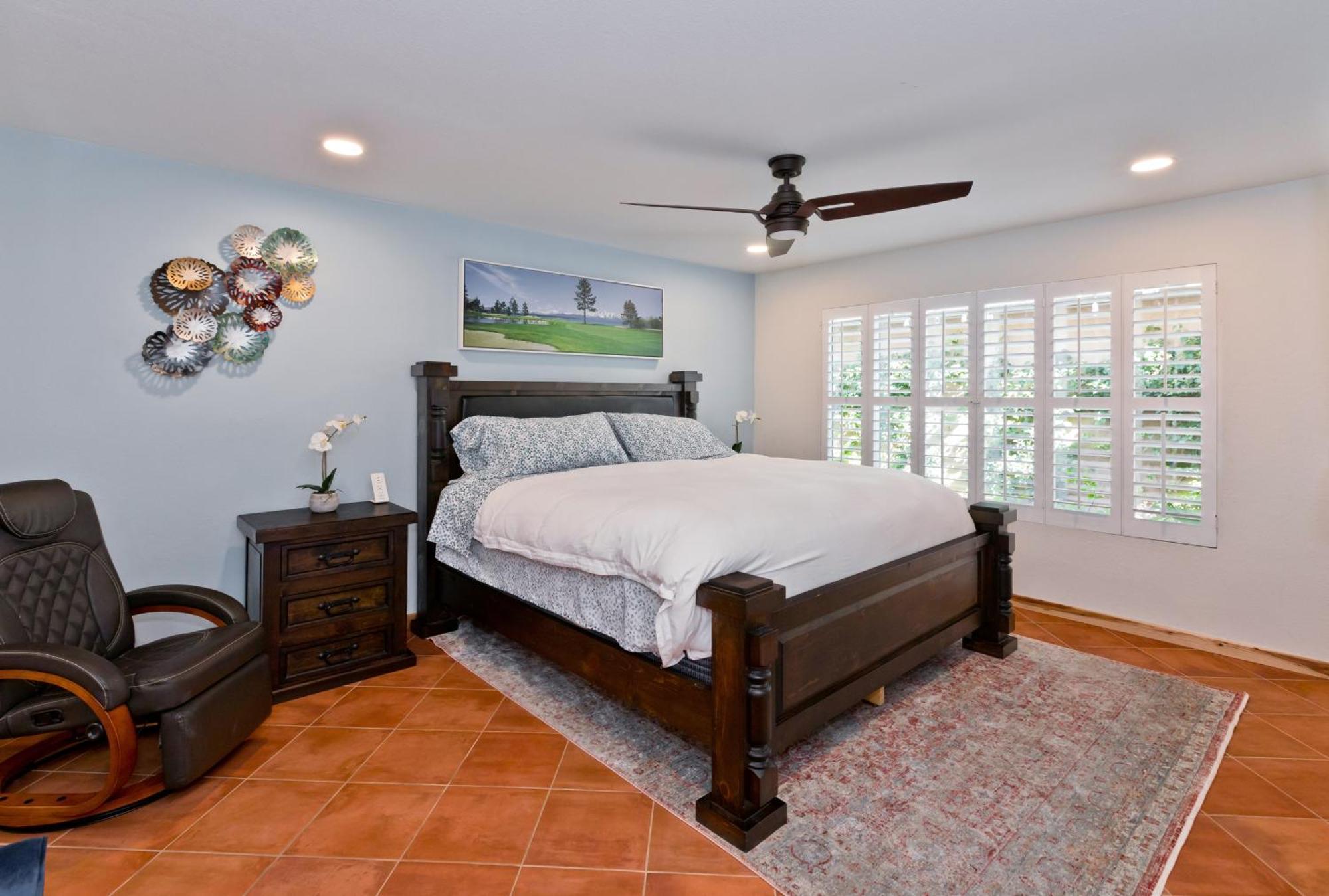 Spectacular With Private Golf Privileges Includes Golf Cart On Monterey Country Club !! *