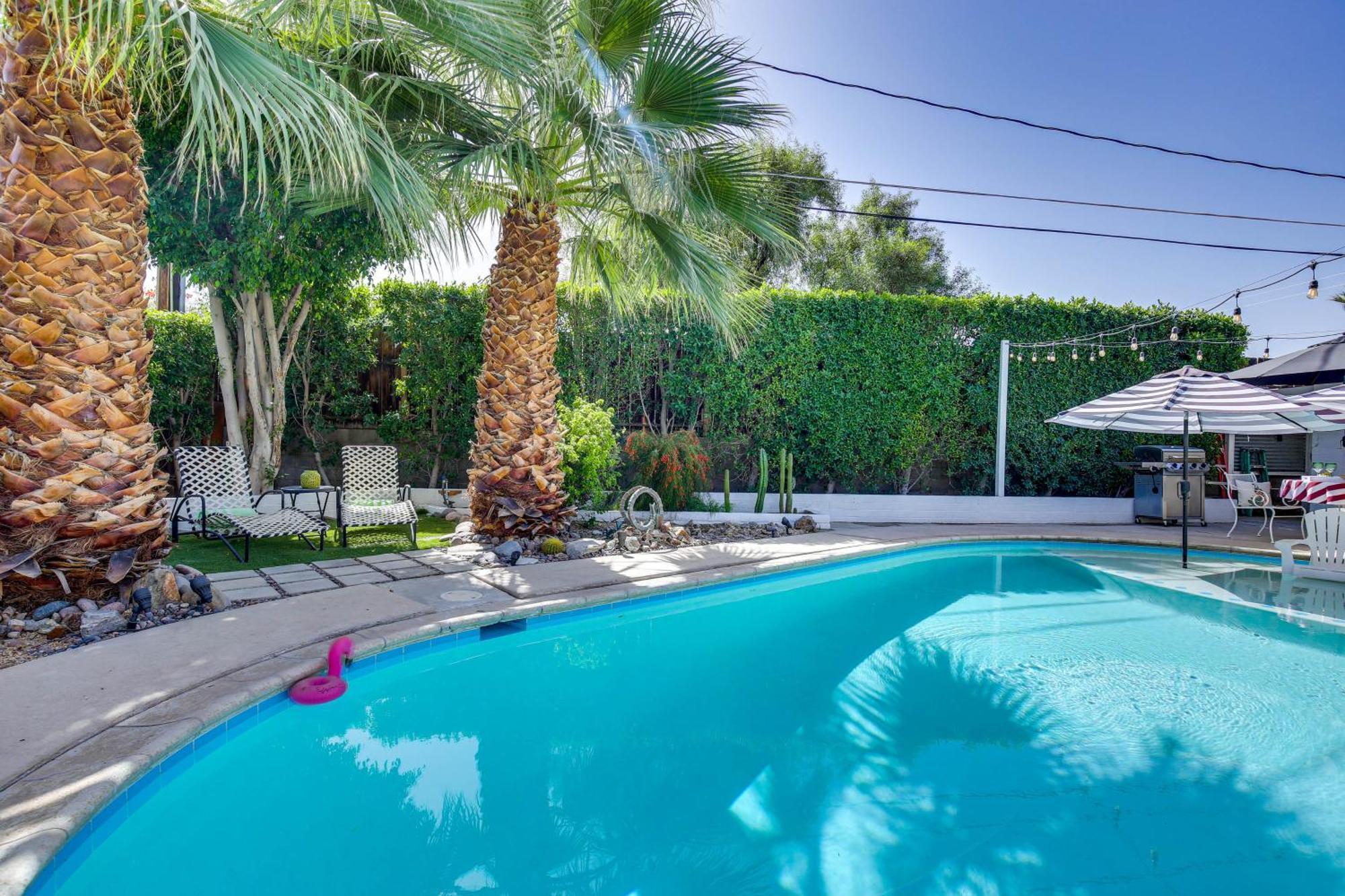 Apartment 5 Blocks To El Paseo Casita With Pool Palm Desert