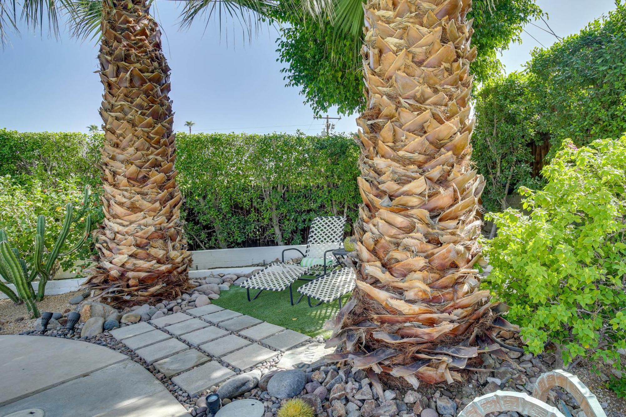 5 Blocks To El Paseo Casita With Pool Apartment Palm Desert