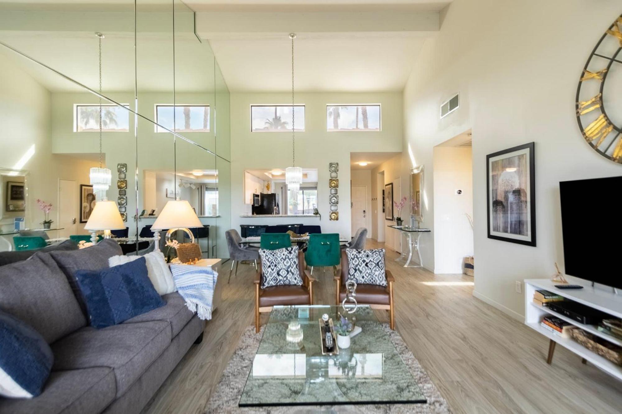 Paradise Point- View, Tennis, And Activity Club * Palm Desert