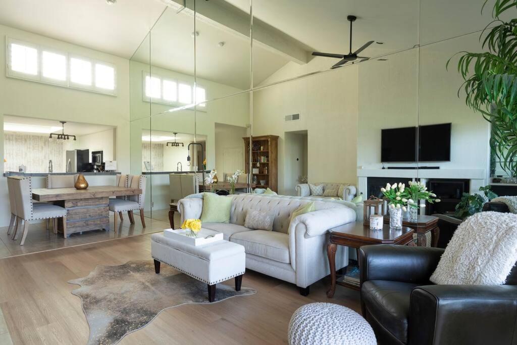 Sunny Escape On Golf Course * Palm Desert