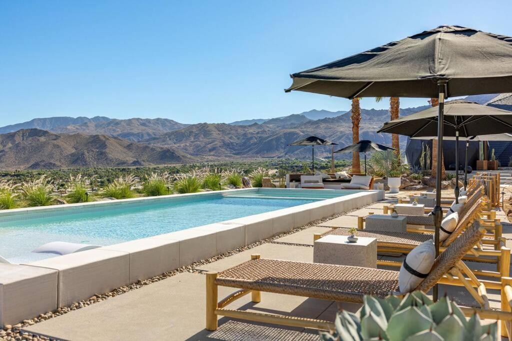 Perch - Rare Resort-style Geo Dome W/ Pickleball Holiday home Palm Desert