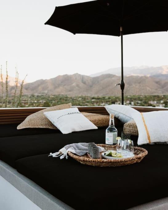 Holiday home Perch - Rare Resort-style Geo Dome W/ Pickleball Palm Desert