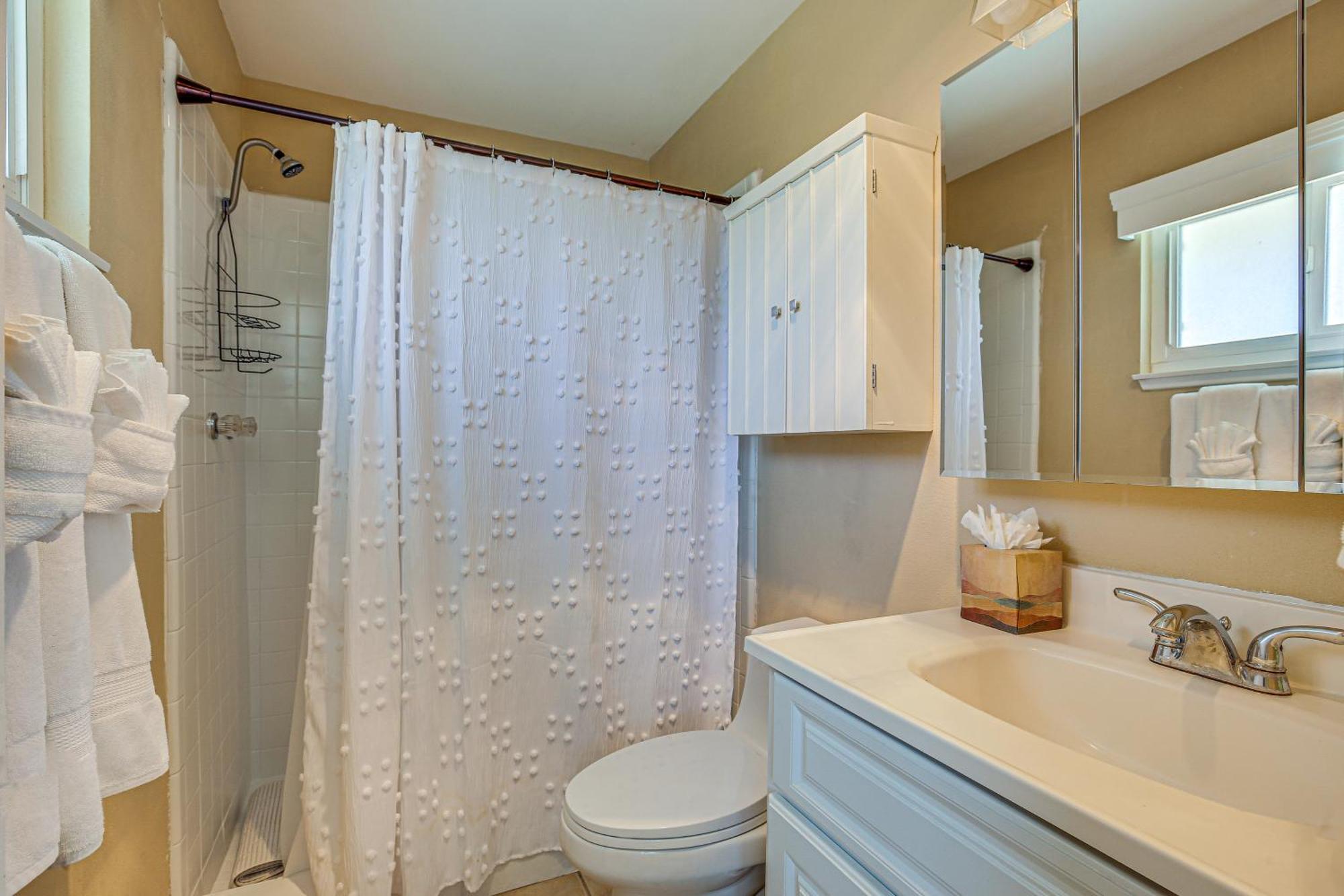 Holiday home Pet-friendly Gem With Golf Course View *