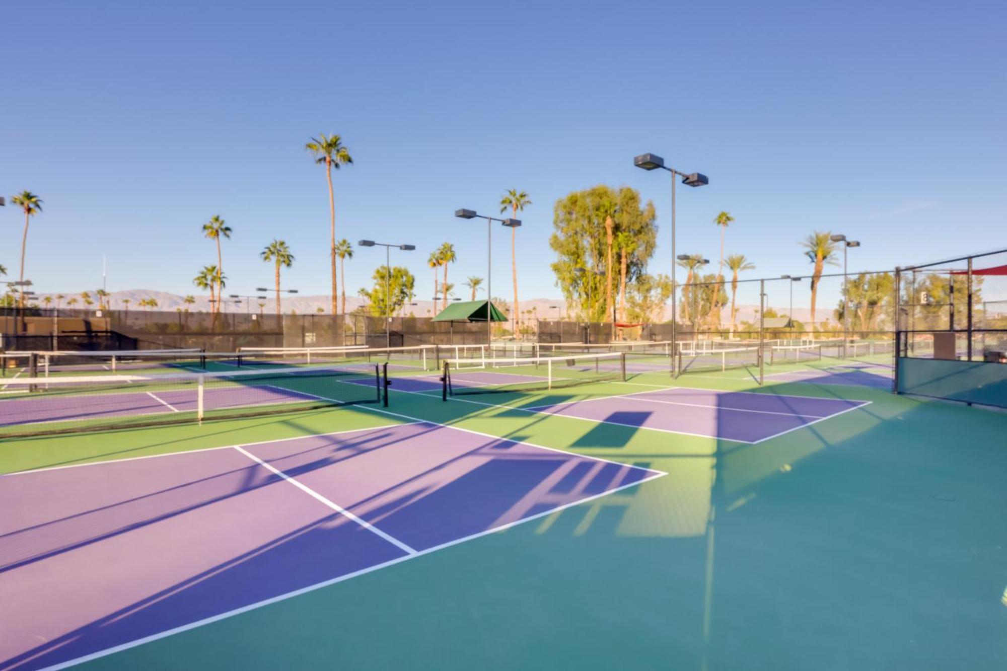Country Club With Views! * Palm Desert
