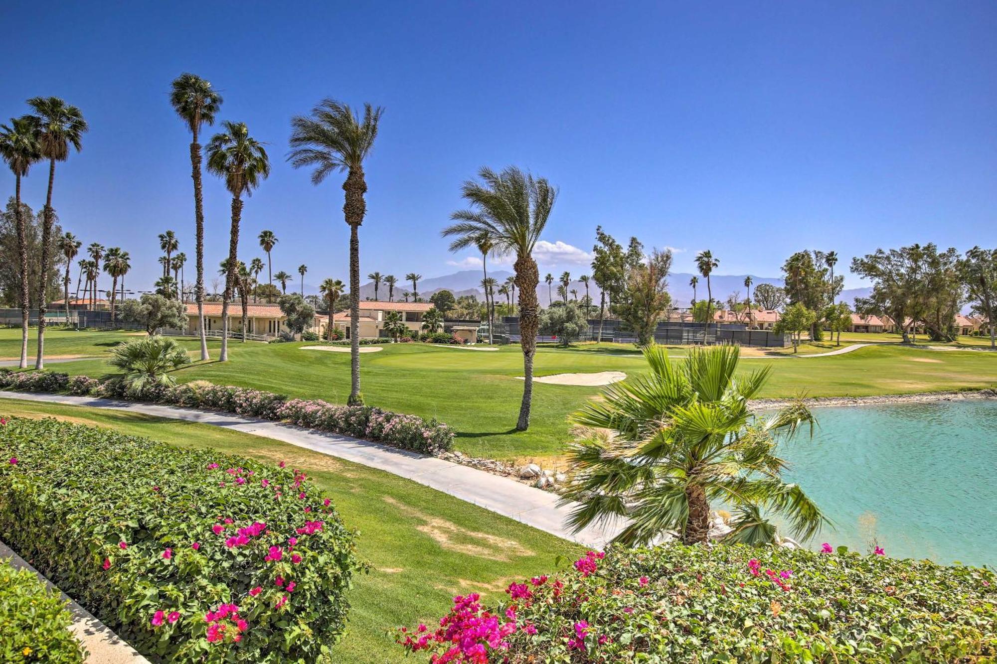 Apartment Country Club With Views! *