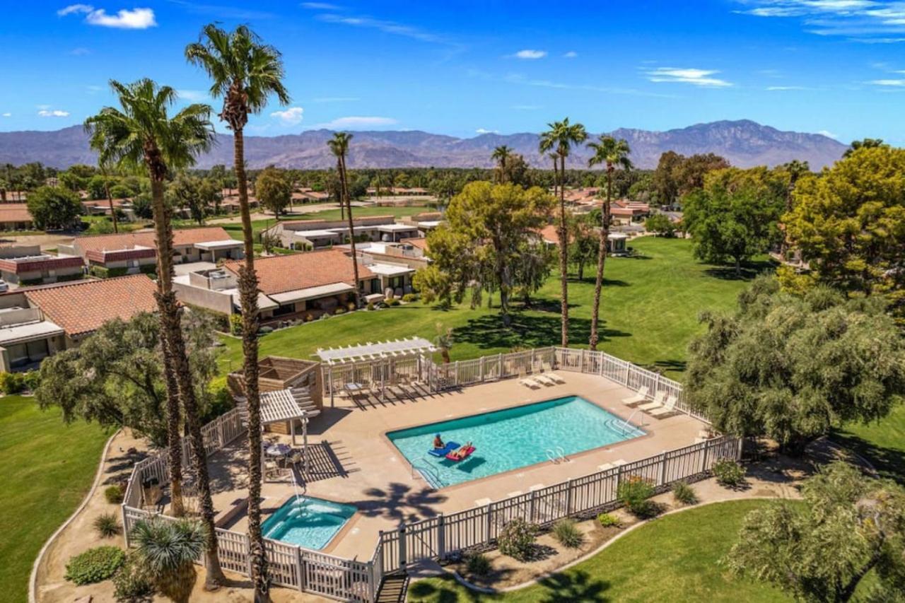 Casa Amiga - Gated Community , Pool , Golf Palm Desert