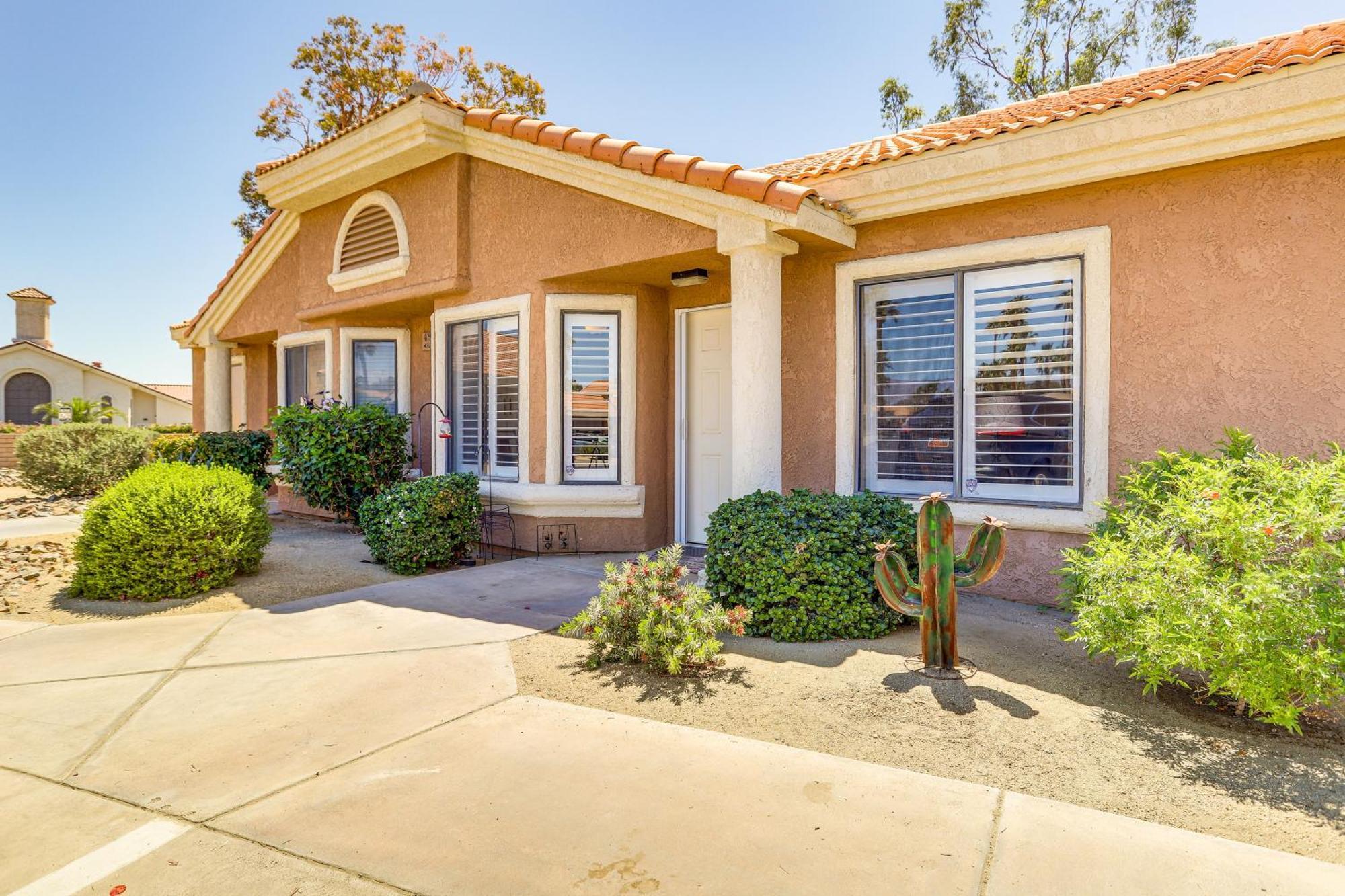Apartment With Community Pool Near Golf! Palm Desert