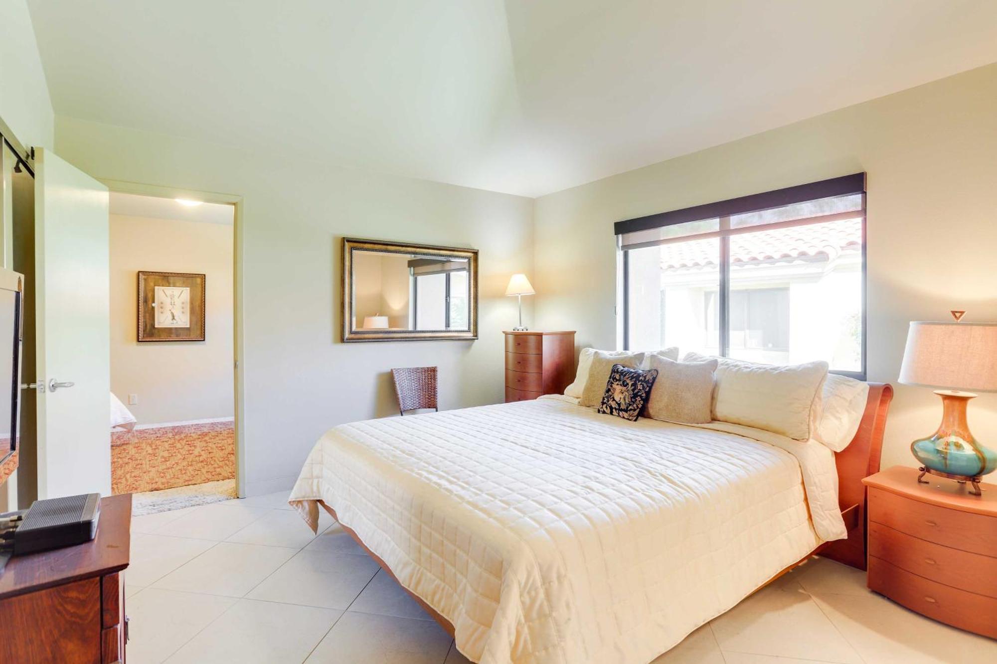 Sunny Escape With Amenities!