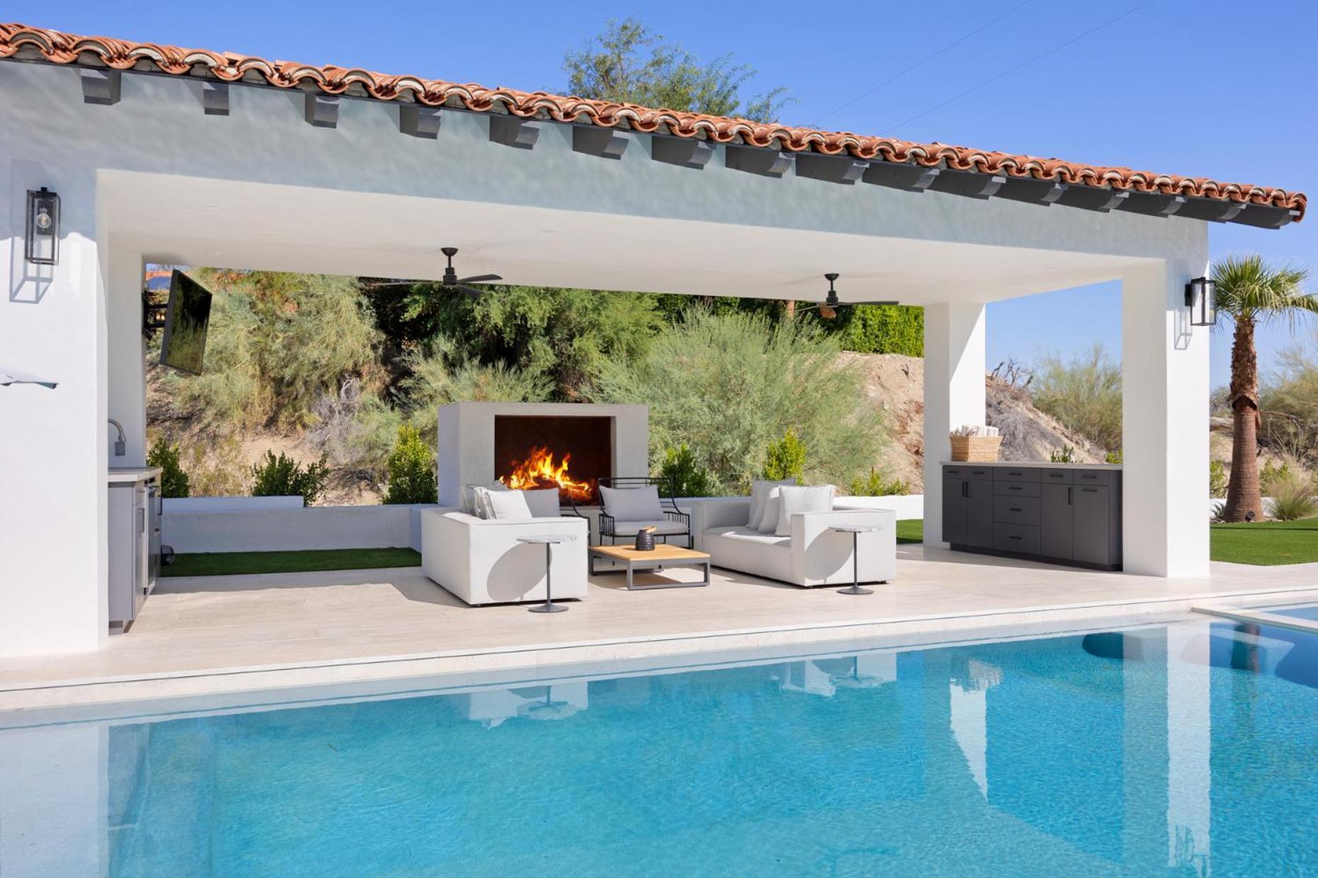 Holiday home Jaguar Estate - Private Lush Estate With 2 Incredible Pools And Spas, Pickleball And Style Yard Palm Desert