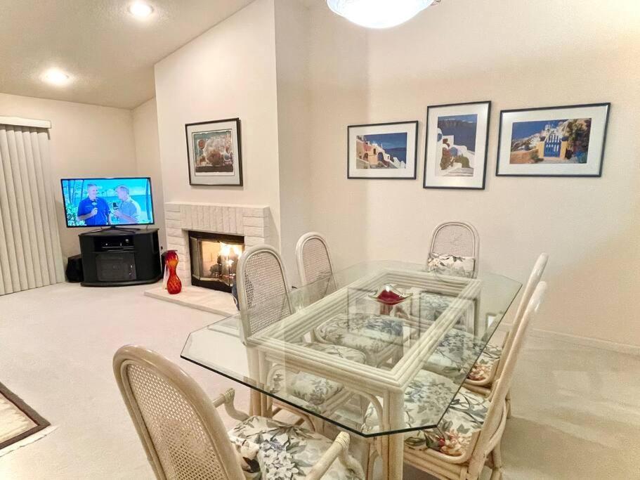 Apartment Desert Falls Getaway, Pets Ok, Heated Pool And Spa,golf Palm Desert