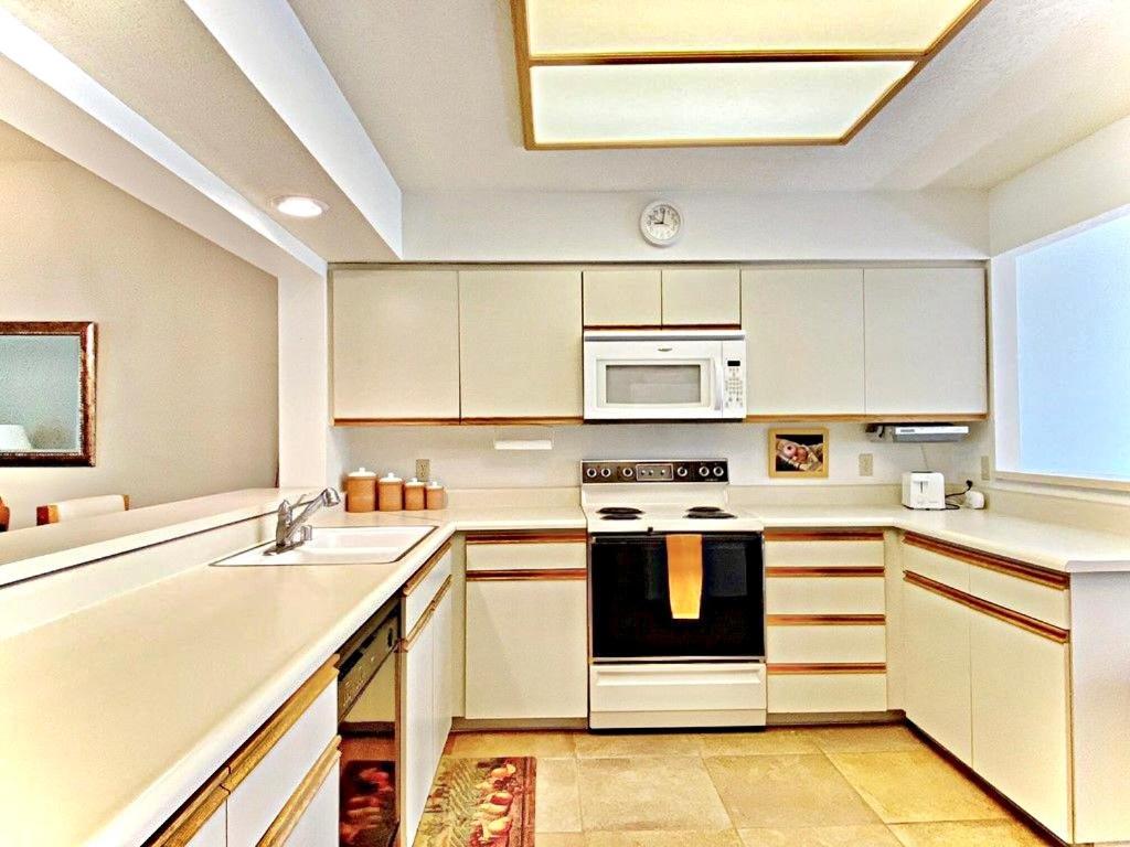 Desert Falls Golf, 1st Floor, Pool/gym/golf View Palm Desert