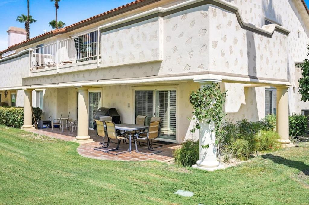 Desert Falls Cc Luxurious Desert - 3 Bedroom * Palm Desert
