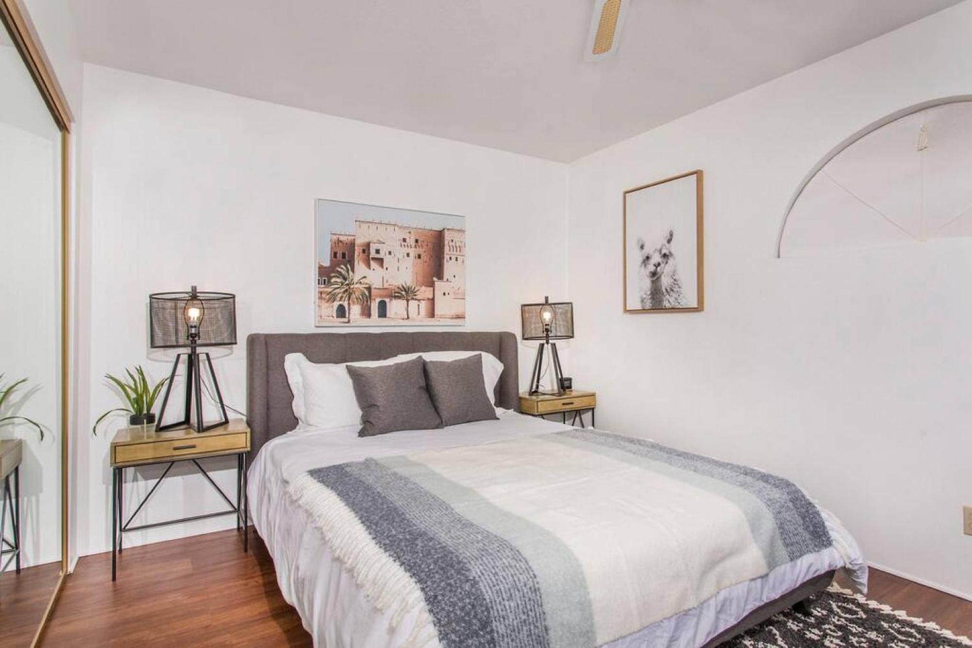 Beautiful Oasis 2bd 2ba Getaway