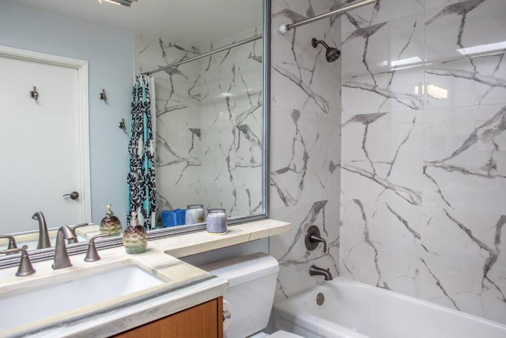 Charming Oasis - An Ideal Getaway * Palm Desert