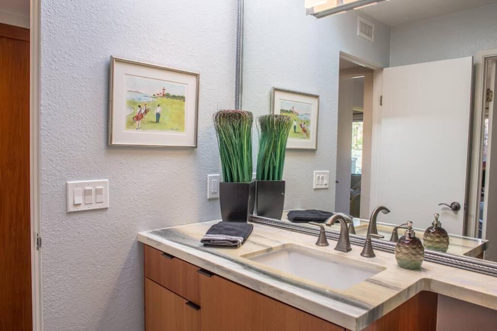 Charming Oasis - An Ideal Getaway * Palm Desert