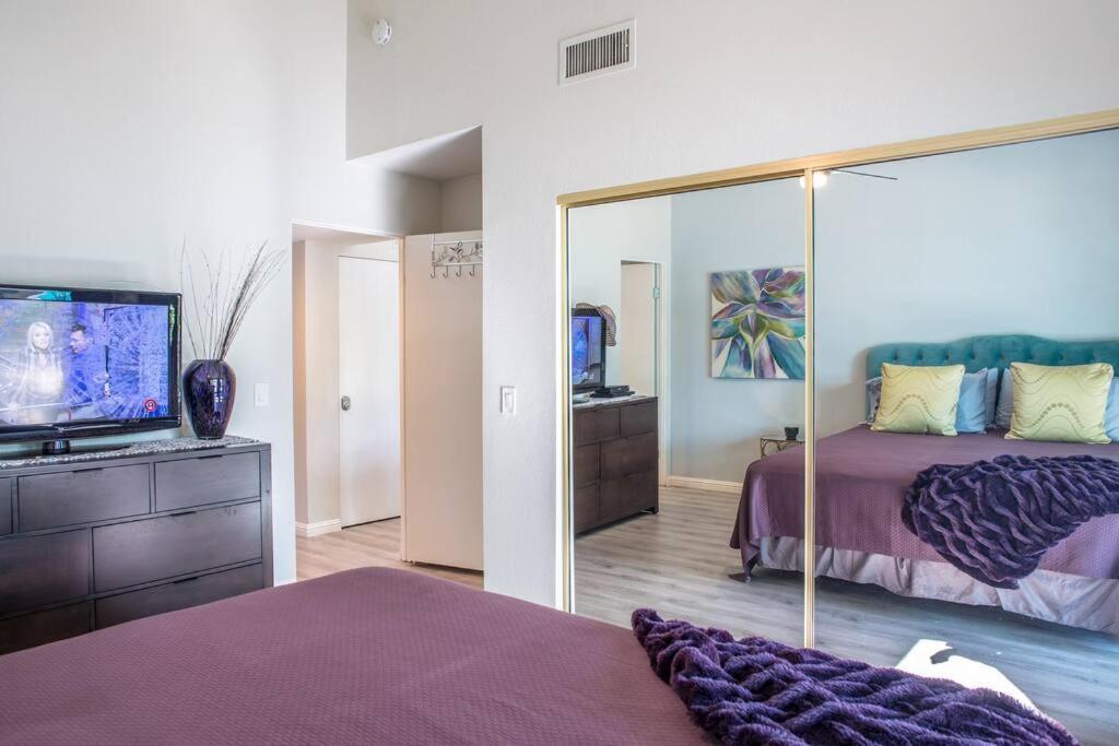 Apartment Charming Oasis - An Ideal Getaway Palm Desert