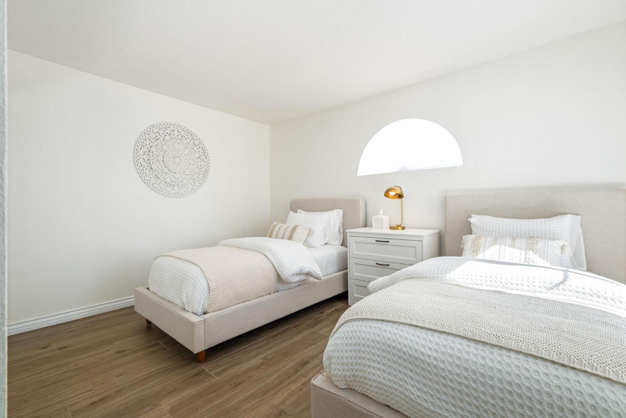 Holiday home Newly Renovated In