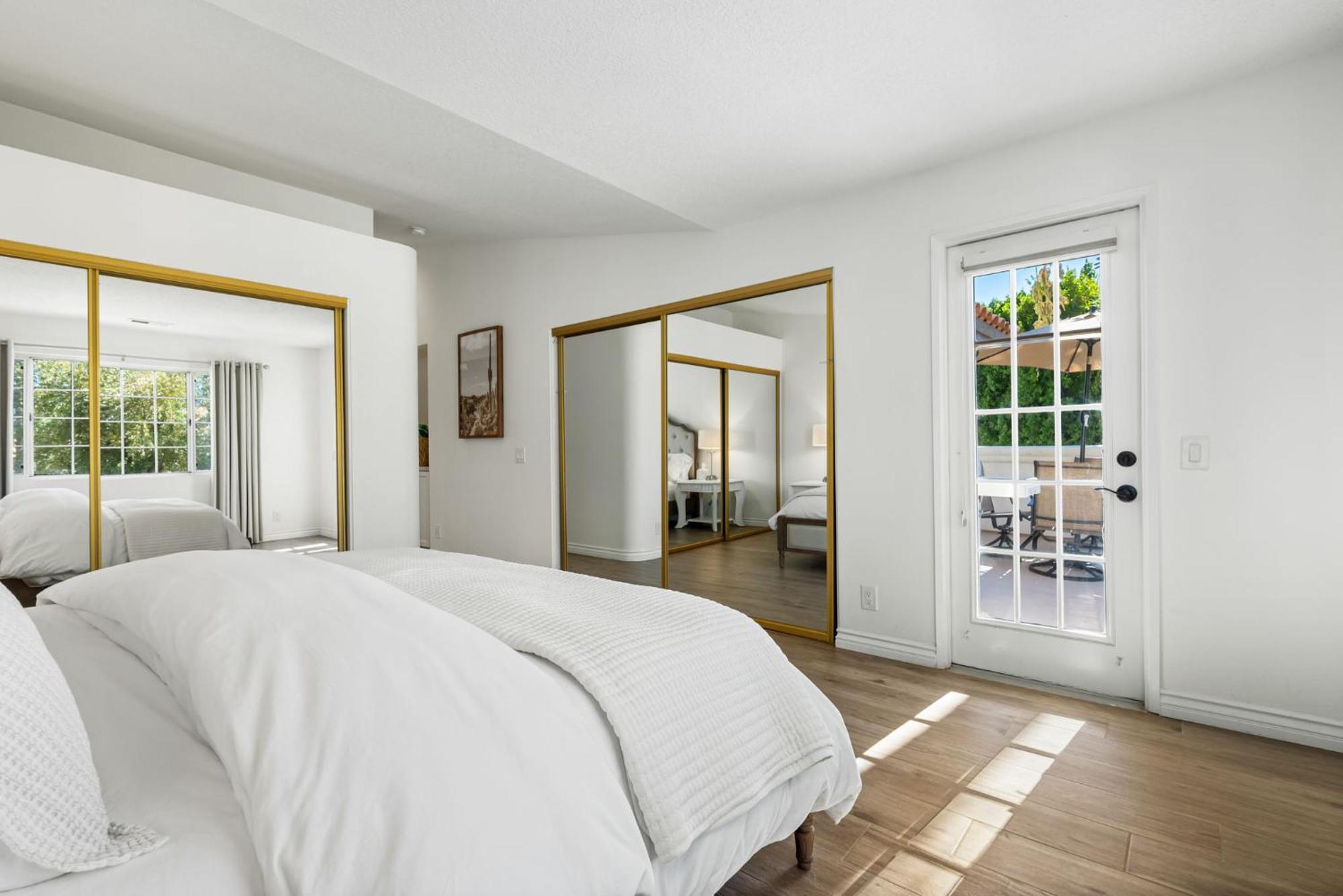 Newly Renovated In * Palm Desert