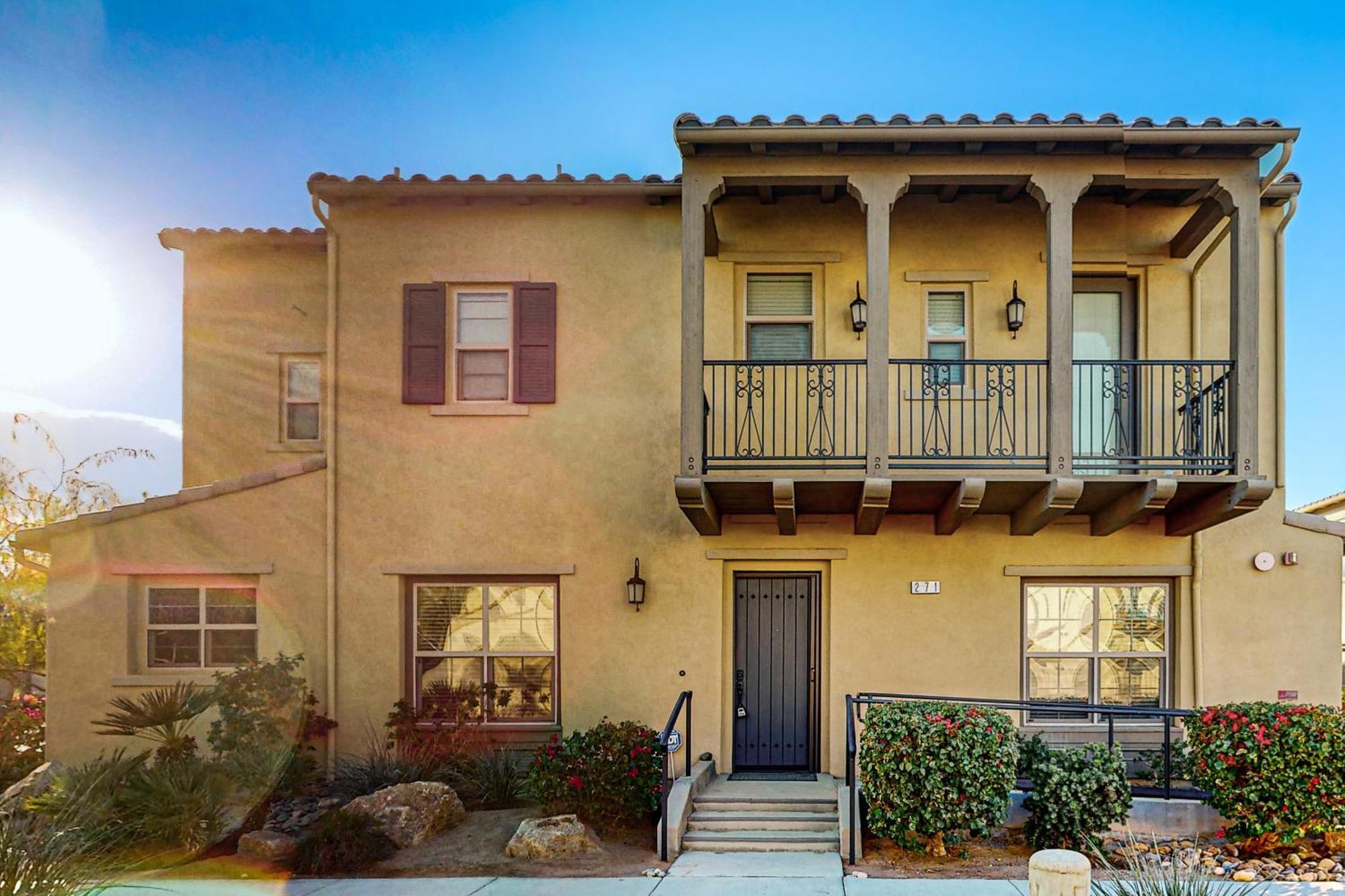 Desert Luxury At Spanish Walk Palm Desert