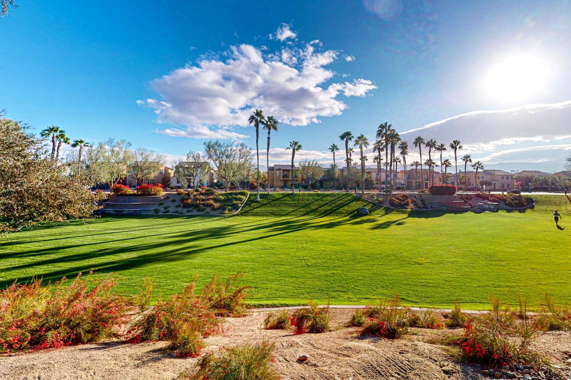 Desert Luxury At Spanish Walk *