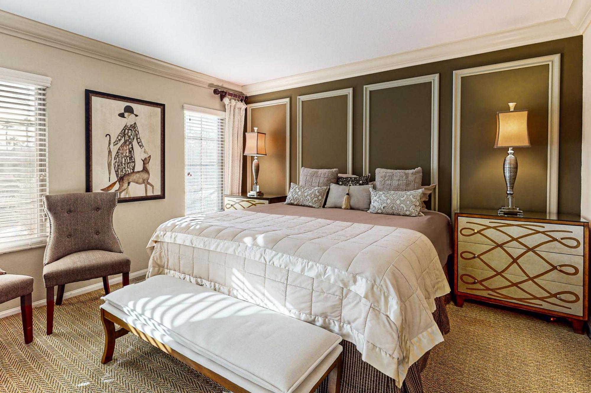 Desert Luxury At Spanish Walk