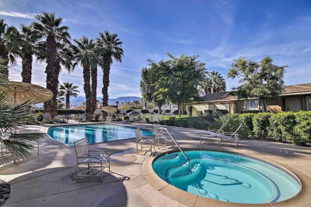 High-end Mid-century On The Golf Course