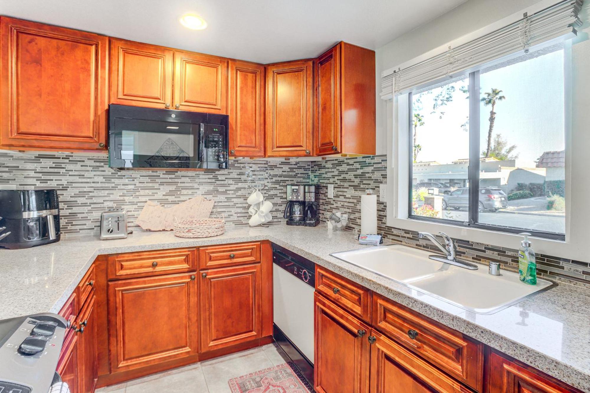 Golf Course On-site Peaceful In * Palm Desert