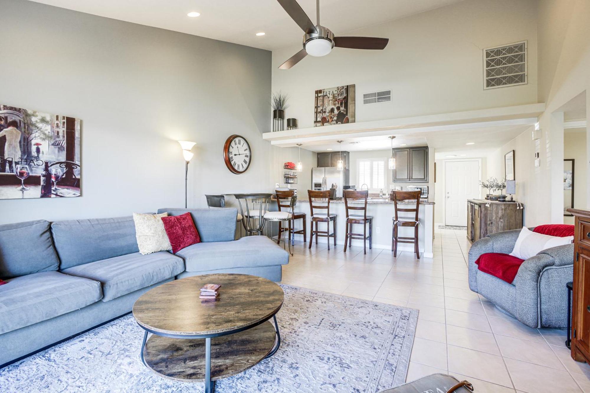 Games, Grill And Golf Course View Gem! *