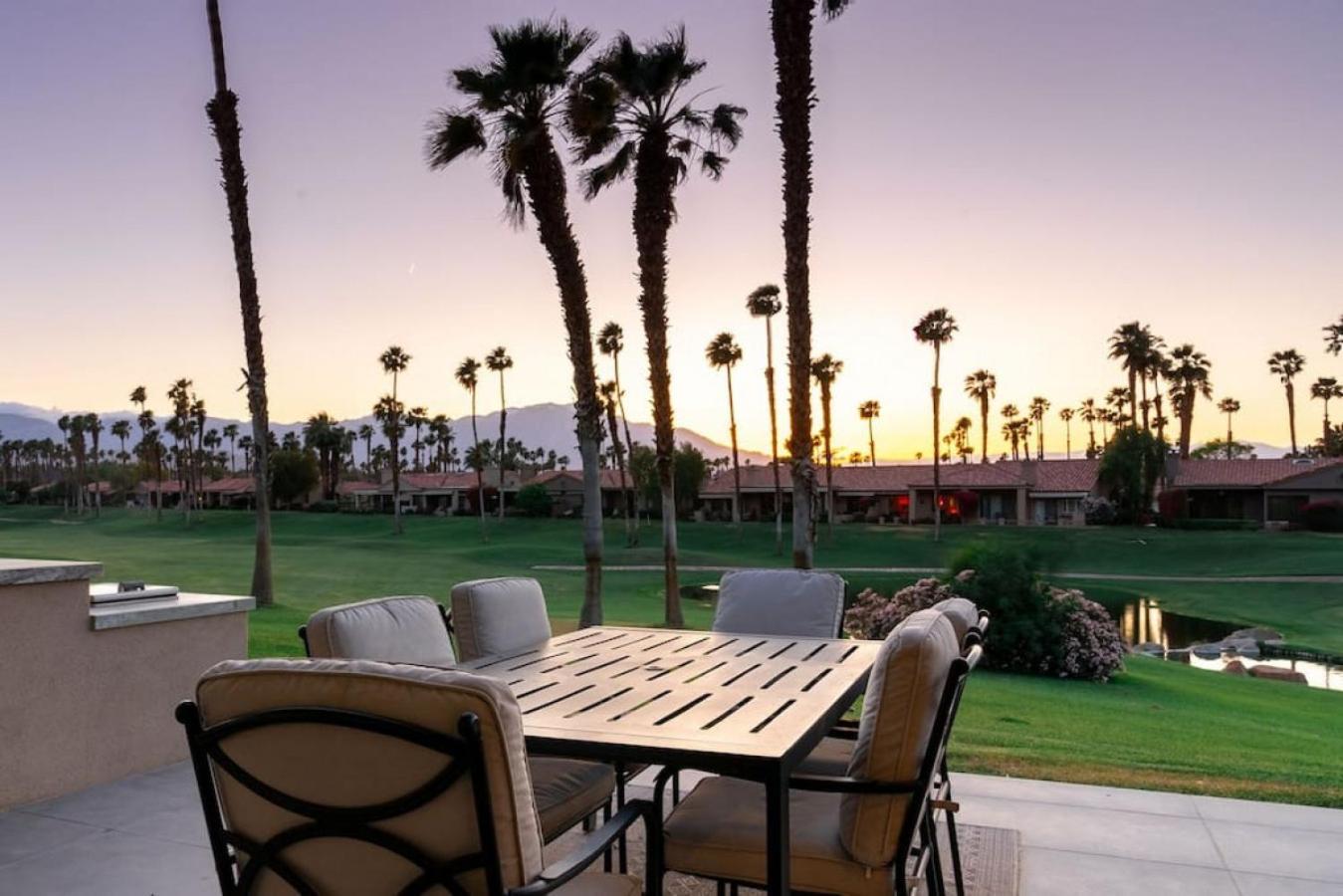 Casa De Vistas By Roav Retreats Villa Palm Desert