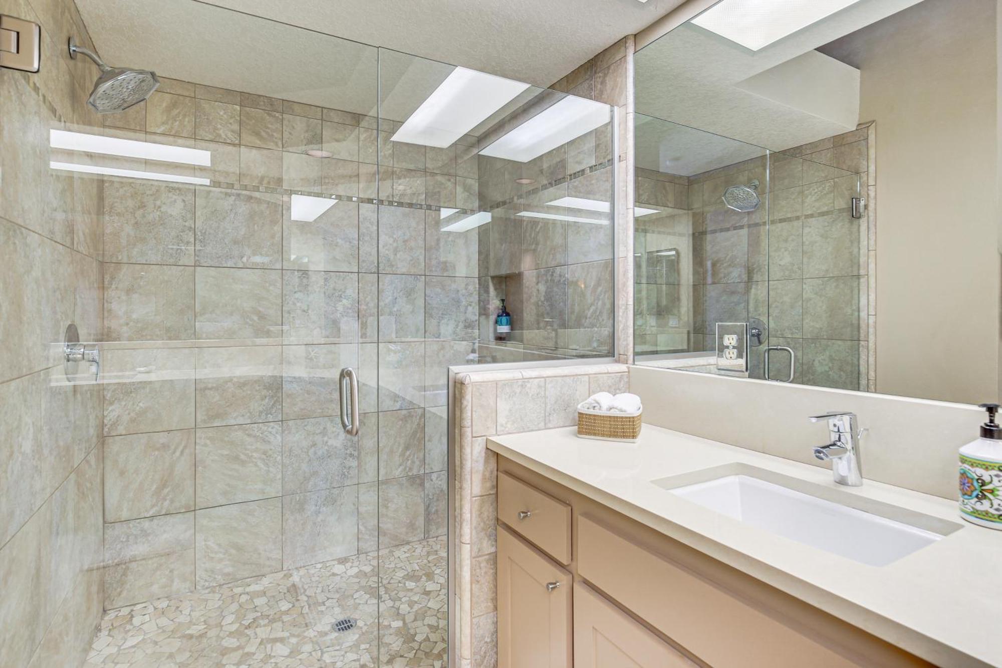 Luxe Desert Falls Country Club With Mtn Views!
