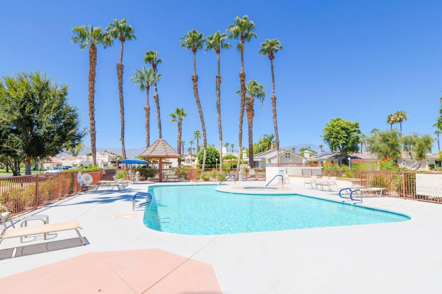 Desert Breezes Palm Desert