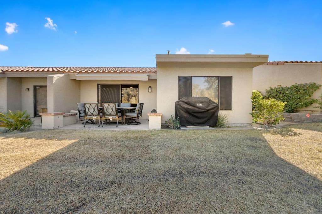 Luxurious Fairway Country Club Holiday home Palm Desert