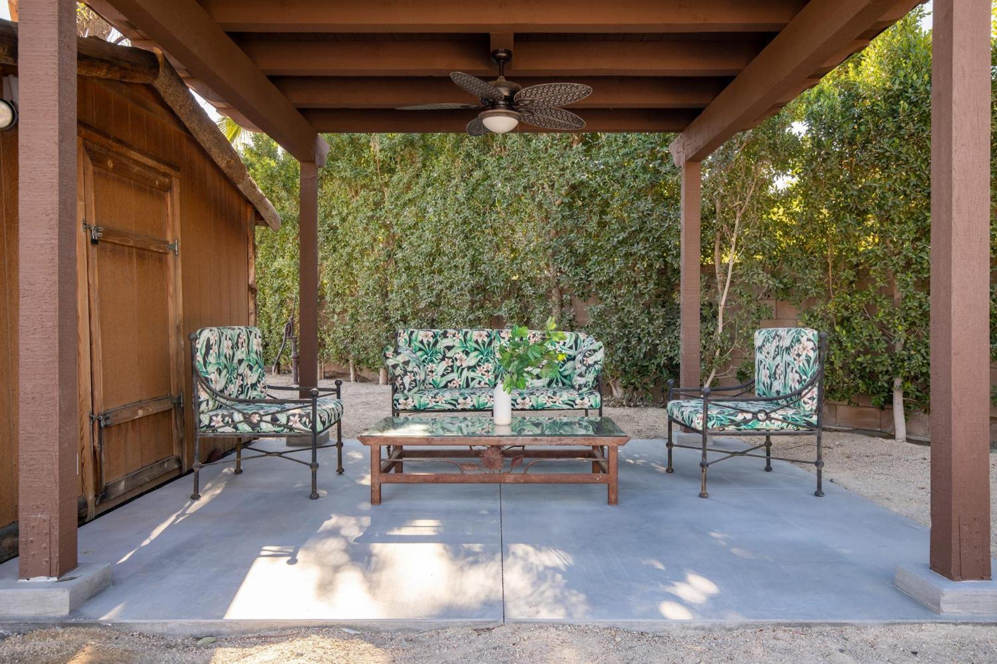 Pool Sports Court Game Garage Fire Pit Casita Olivano Ranch By Avantstay *