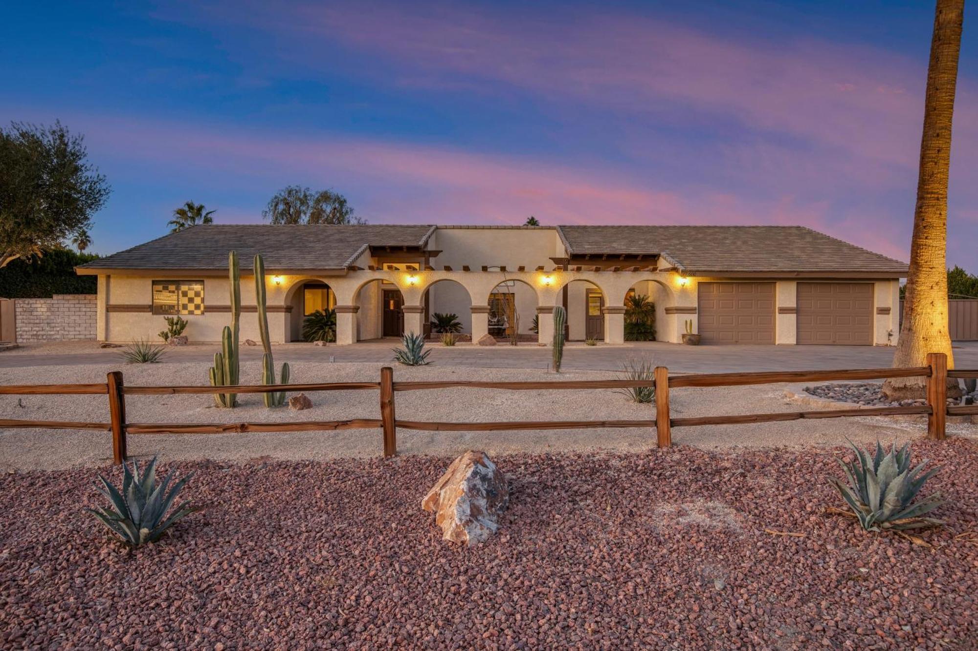 Holiday home Pool Sports Court Game Garage Fire Pit Casita Olivano Ranch By Avantstay Palm Desert