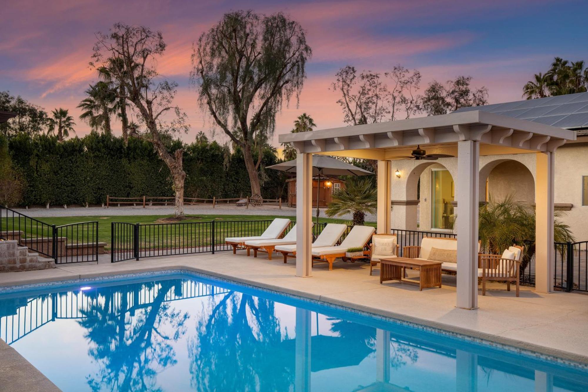 Pool Sports Court Game Garage Fire Pit Casita Olivano Ranch By Avantstay Palm Desert