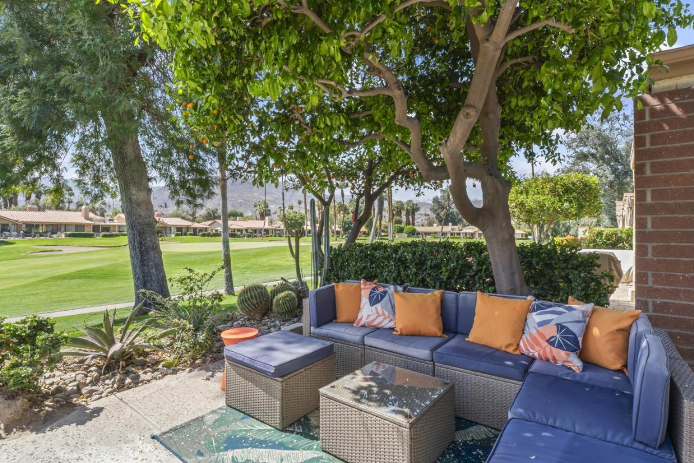 Holiday home The Palmer Monterey Country Club Hole 6 Amenities *