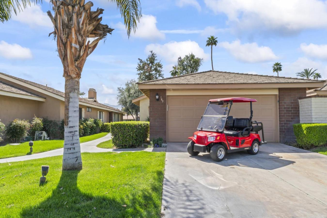 The Palmer Monterey Country Club Hole 6 Amenities Holiday home *