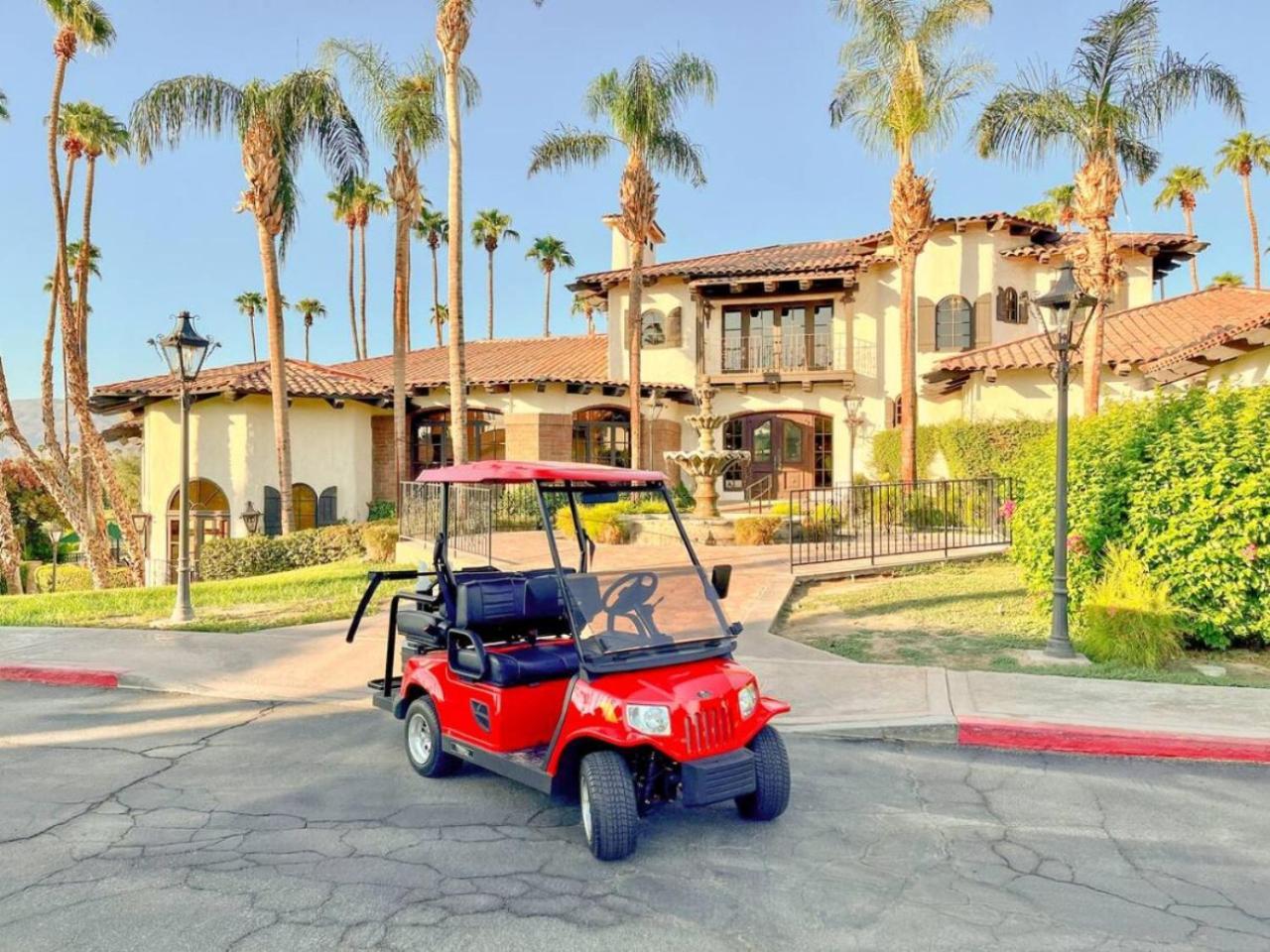 Holiday home The Palmer Monterey Country Club Hole 6 Amenities