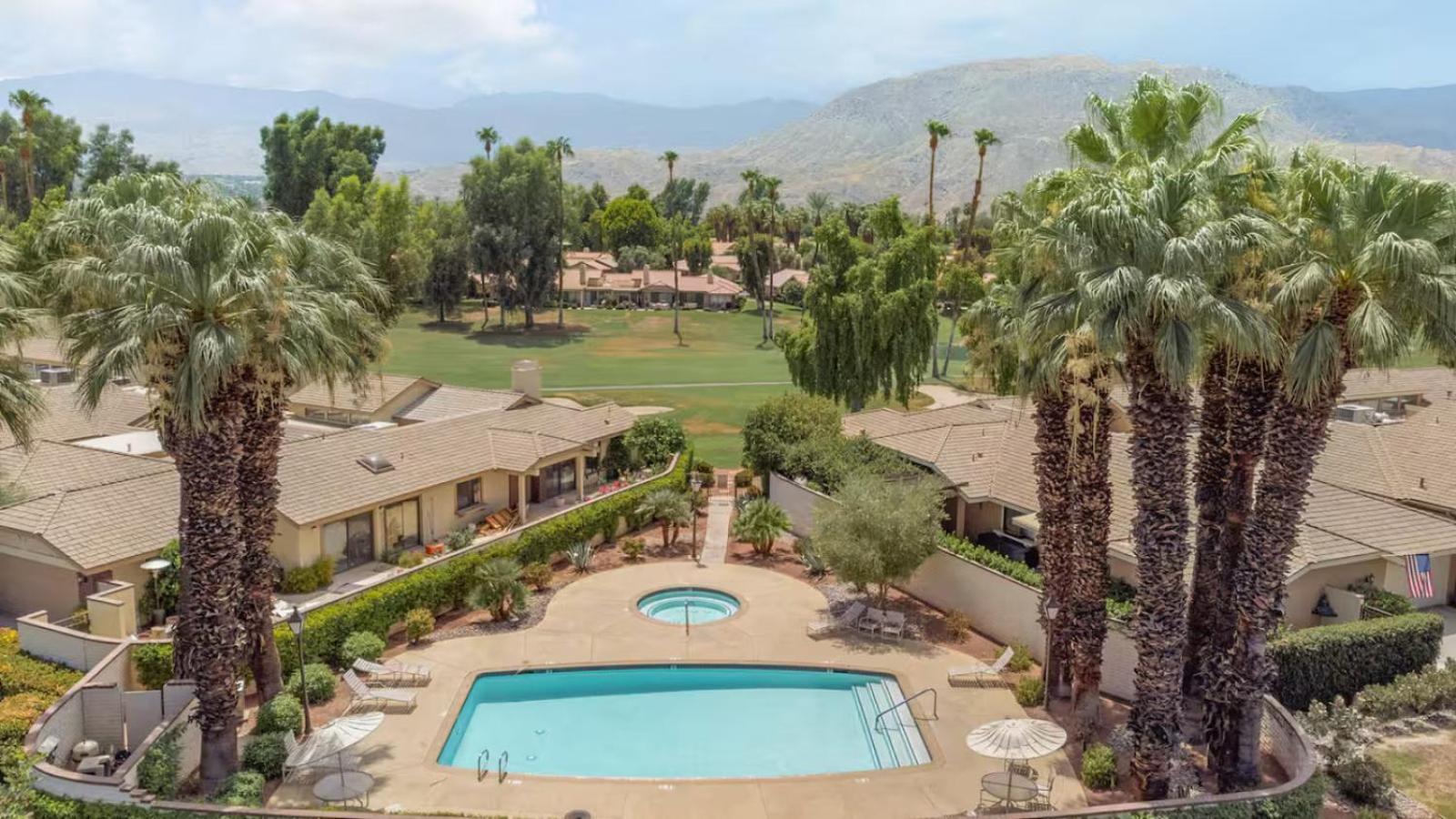 The Palmer Monterey Country Club Hole 6 Amenities Palm Desert
