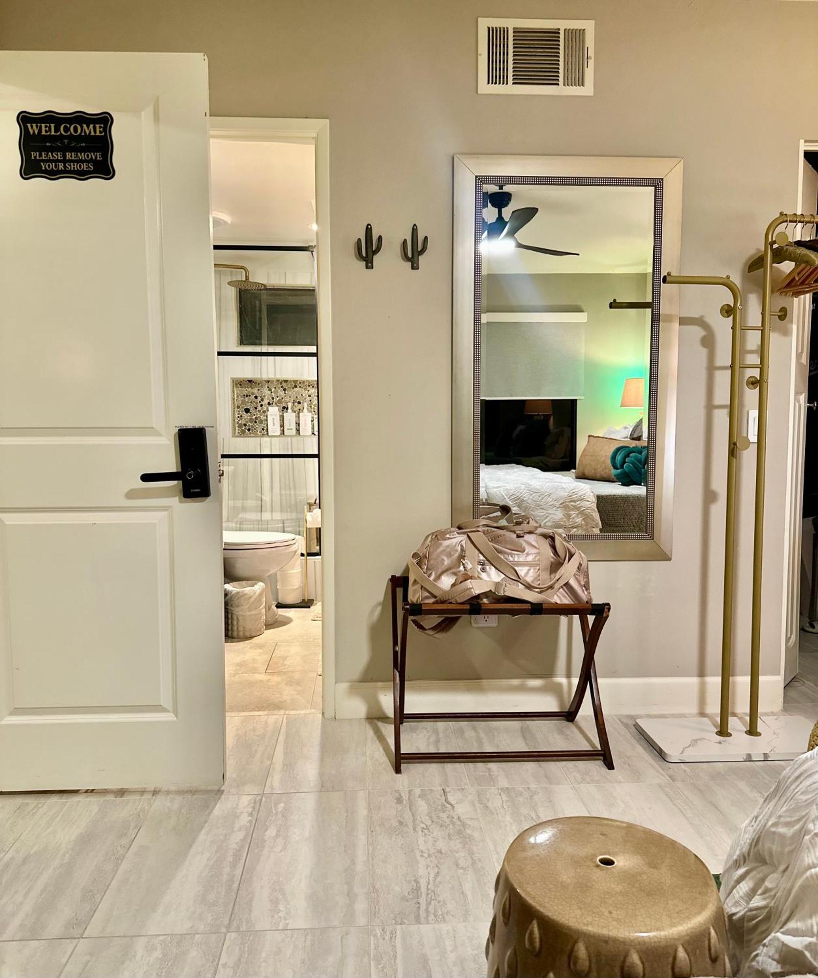 Villa Spacious 2 Bedroom 2 Ba On Golf Course Palm Desert