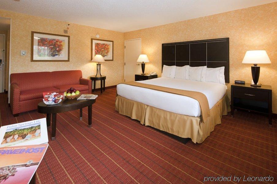 Express By Ihg 2*