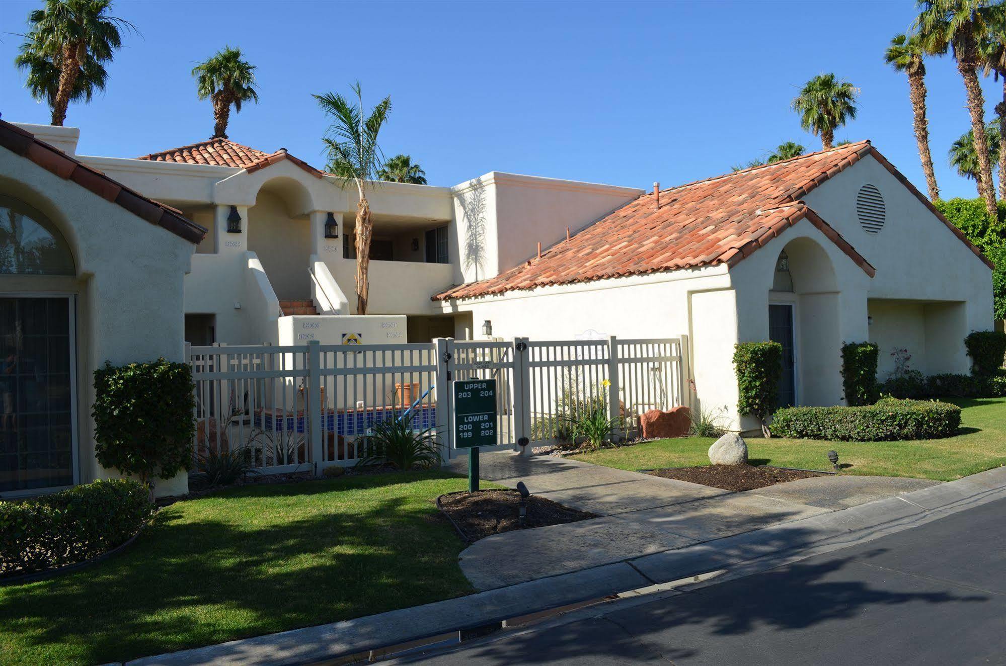 Desert Breezes 3* Palm Desert