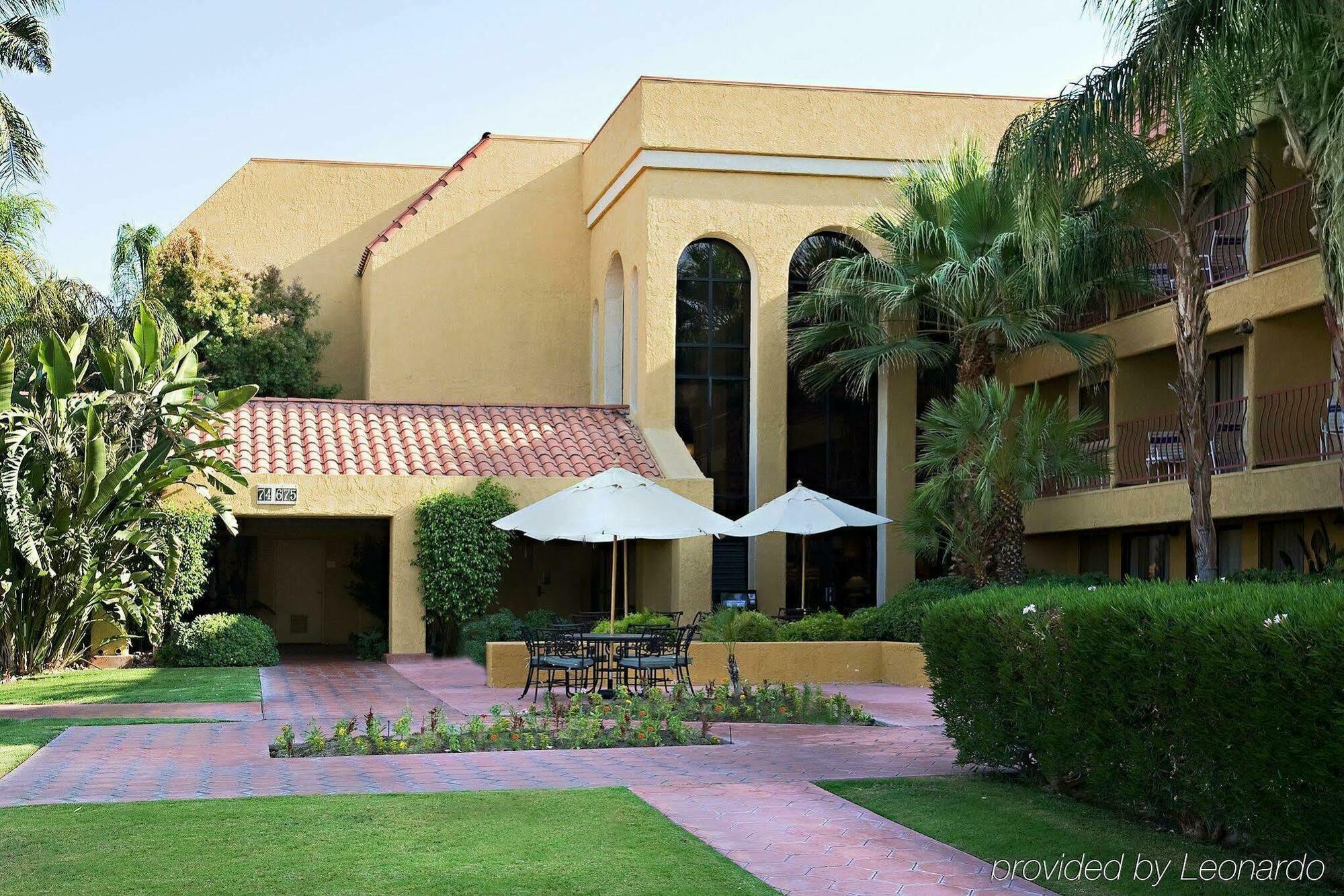 Express By Ihg Resort 2*